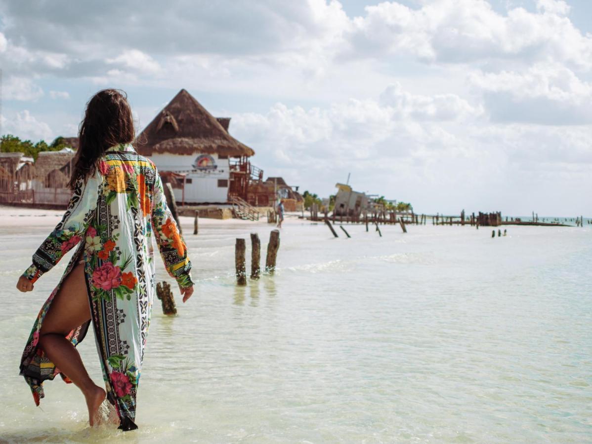 Golden Paradise Beach Hotel Isla Holbox Exterior photo