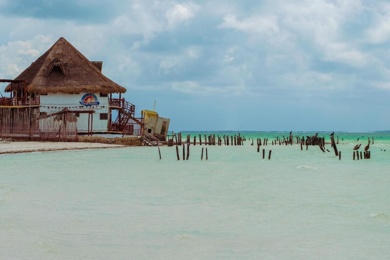 Golden Paradise Beach Hotel Isla Holbox Exterior photo