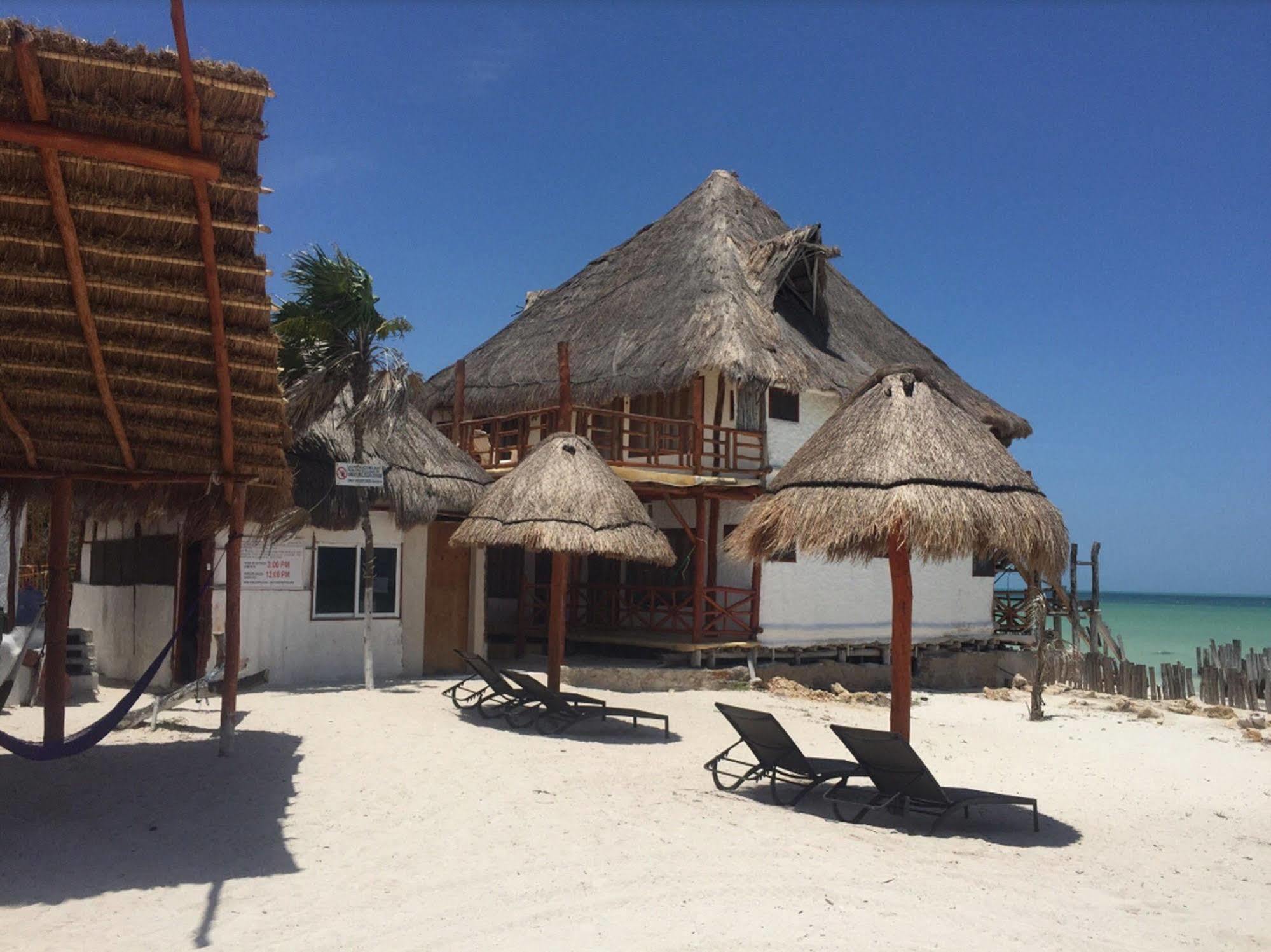 Golden Paradise Beach Hotel Isla Holbox Exterior photo