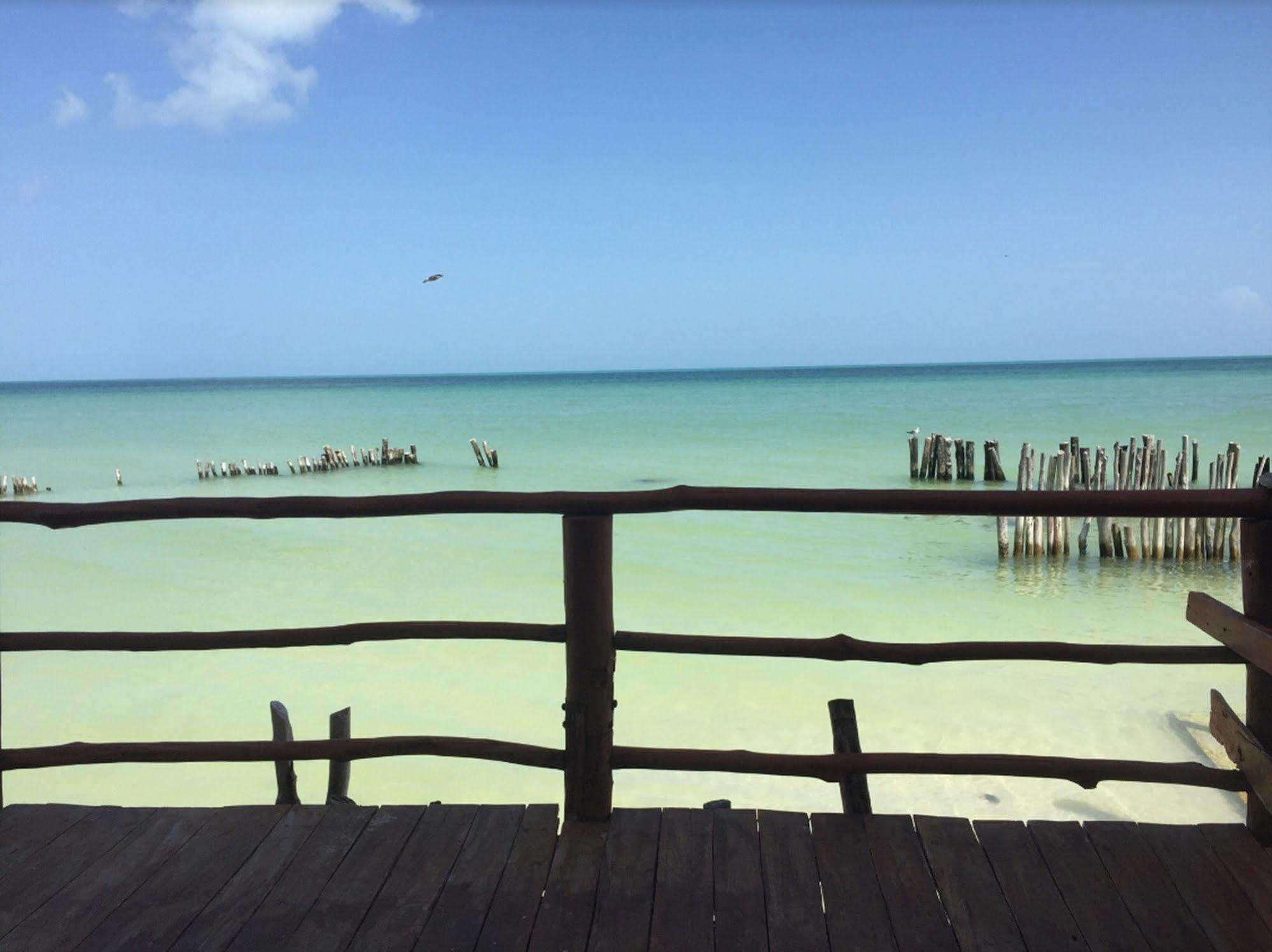 Golden Paradise Beach Hotel Isla Holbox Exterior photo